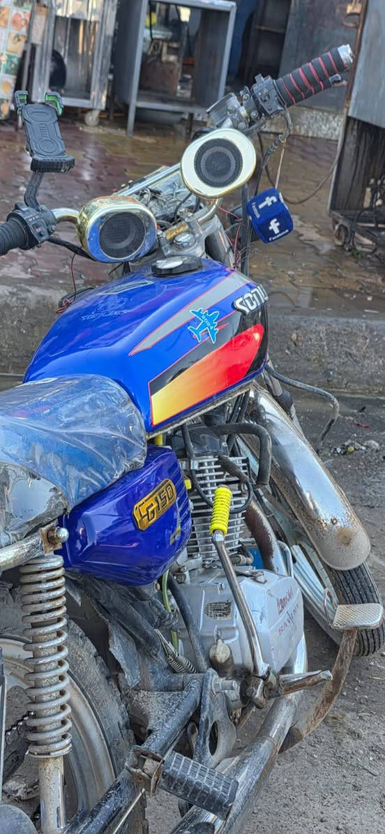 اعادت نشر بسبب الوعود الكاذبة سيفان 2020 للبيع كلشي شغال عدا الباتري و كلجات  سعر 275 وبي مجال ابو ال200لا تعلق


**إذا كنت صاحب هذا الإعلان وتريد حذفه لأي سبب، رجاءا أرسل رسالة إلى الدعم الفني**