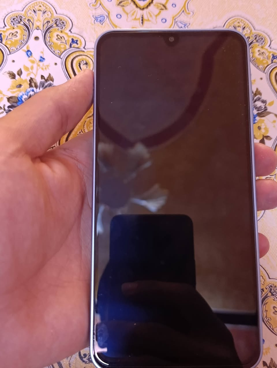 سلام عليكم جهاز سامسونج A17. 5G
ذاكره 256. داخليه 16.  سعر خاص


**إذا كنت صاحب هذا الإعلان وتريد حذفه لأي سبب، رجاءا أرسل رسالة إلى الدعم الفني**