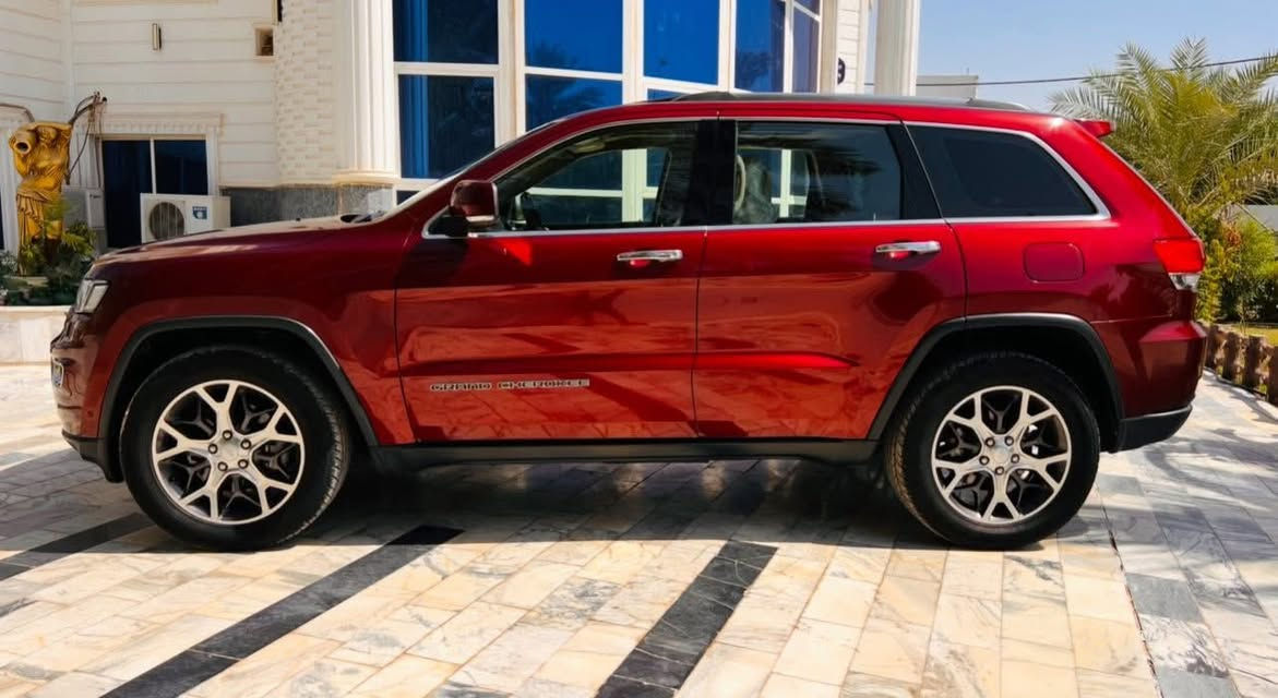 السلام عليكم شباب
للبيع جيب لمتدد بلاص 2019 خليجي 💪  
وكاله هارلم  جديده لوك كارتون  🇺🇸مال جناي حصرآ وعلا ايد وحده من الوكاله 

اخت الزيرو  ماشيه 39 الف شرط فحص جهاز وسونار 

مكفوله كفاله عامه حته الدعاميات من الحادث والصبغ   والكير والمكينه والاكسل والفورويل ممفتوح برغي بيهن السياره جديده بمعنئ الكلمة كارتون مال جناي  
 فول مواصفات ١/١   لمتدد بلاص  3 شاشات
رادارت جانبيه نظام  النقطه العمياء
نظام التوفف الذاتي 
نظام اطفاء المحرك وتشغيله اوتو 
حجم المحرك 3600
فور ويل 4/4 ماوس  
دبل سلايت بانوراما 
تشغيل عن بعد 
شاشه جبيره 
شفتات ستيرن 
جنطه كهربائي شفط 
دبل كزوز خلفي 
حساسات اماميه + خلفية 
سستم صوت 12 سماعة 
دمامي خلفي بلصندوك
اوتو بارك مساعد اصطفاف
قطعتين تبريد ثلج 
كشن خزن ميموري 3 وضعيات
كشنات علامه اوفرلاند 
 مقاعد جلد اصليه  بيجي  
 كهرباء (تدفئة+تبريد) 
 كشن خلفية تدفئه
تدفئه بلاستيرن 
سيدي بلجكمجه  مع ريموتن تحكم بلشاشه 
مري  شفط 
مري قلاب ويه ال R
يدات ستيل اصل 
الداخل صاج ملكي   
 نظام_خرائط(نظام ملاحة)_Navigatio
 كامرة خلفية دوارة اصلية
 استيرن كهرباء +  تدفئة
 فول تحكم استيرن (جهتين امامي + جهتين خلفي) 
 ناقل حركة ٨ نمر
 نظام سبورت s
 نضام اقتصادي
 مري _جانبي_تدفئة مرايا_جانبية_حساسة_للضباب_تعمل_
تلقائياً + اشارة بالمري 
 لايت عدسة زينون يصعد وينزل ويه الستيرن 
كشافات زنون 
زراكات لايت  
برده  بلصندوق شركه 
كاعيات بلاد شركه جيب ممستخدمات 
ويل اوفرلاند نجمه  
صدر جديد  باتري جديد تخم تاير جديد  انتاج 24 دنلوب 
الاسبير المقدس منازل 😂 مال وكاله  
كتلوكات الشركه وياها 
السياره جديده بمعنئ الكلمه ولا كلوب مشتغل بلدشبول 
رقم بغداد الدولي تحويل مباشر  

ملاحضه / بيها بارد مكانين بسيط  ممبين ابد    
تصال ***********
