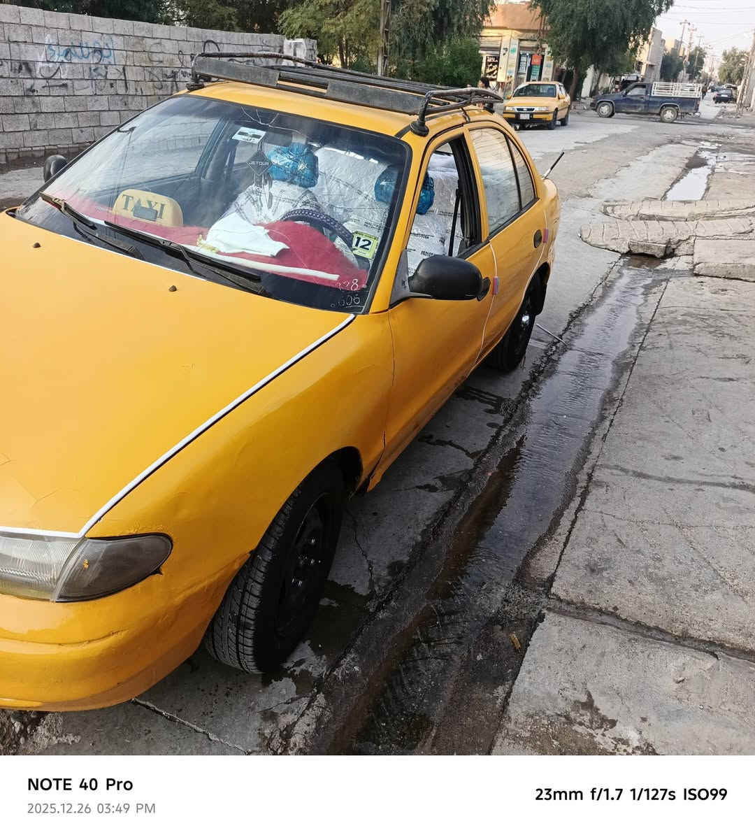 السلام عليكم سياره للبيع هوندا 96 محرك 2010 سياره عظم عاج سنويه دفتر بنزين نقابه صفر غرامات صفر شرط الوكاله كهربائيات كله شغال تخم تاير سياره مال بيت مال جني حلوه العنوان كركوك واللي يحب يتواصل على رقم الموبايل السعر 22 وبيها مجال حق الجيه***********
