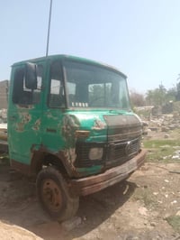 مرسيدس • شاصي مفطور • حمل مشروع وطني