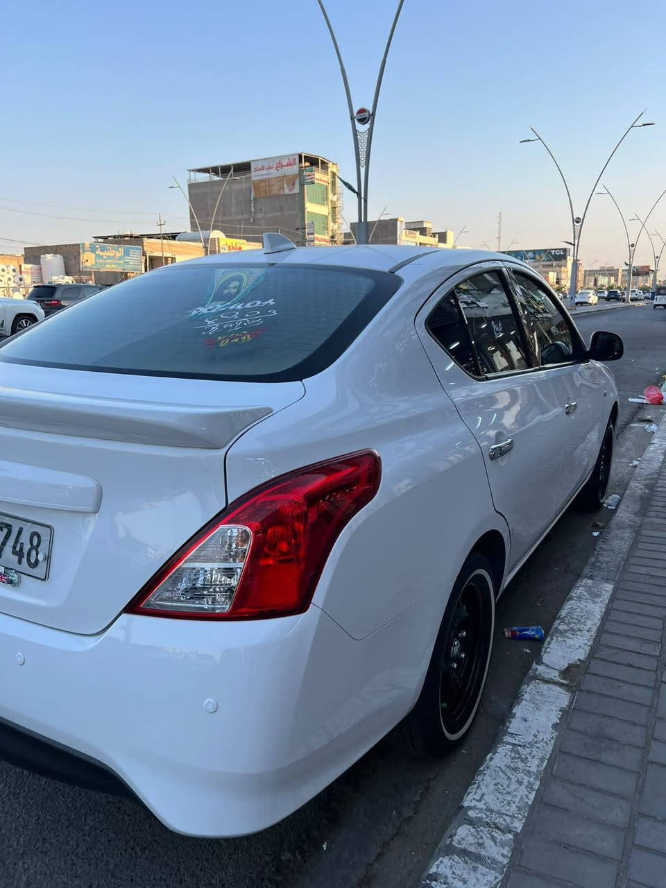 سياره للبيع نيسان سني مديل 25 هندي بليته زركه سياره جديده كفاله عامه بعده على وضع شركه رقم اربيل بسم شركه تريد وكاله تريد تحويل سياره فول مواصفات ماشيه 8000الف دوشمه عامه مدوشمه تخم تاير ابو خط ابيض صالي اسبوع من شديته سعر 133 وبيه مجال رقم الهاتف *********** البصرة, العراق

