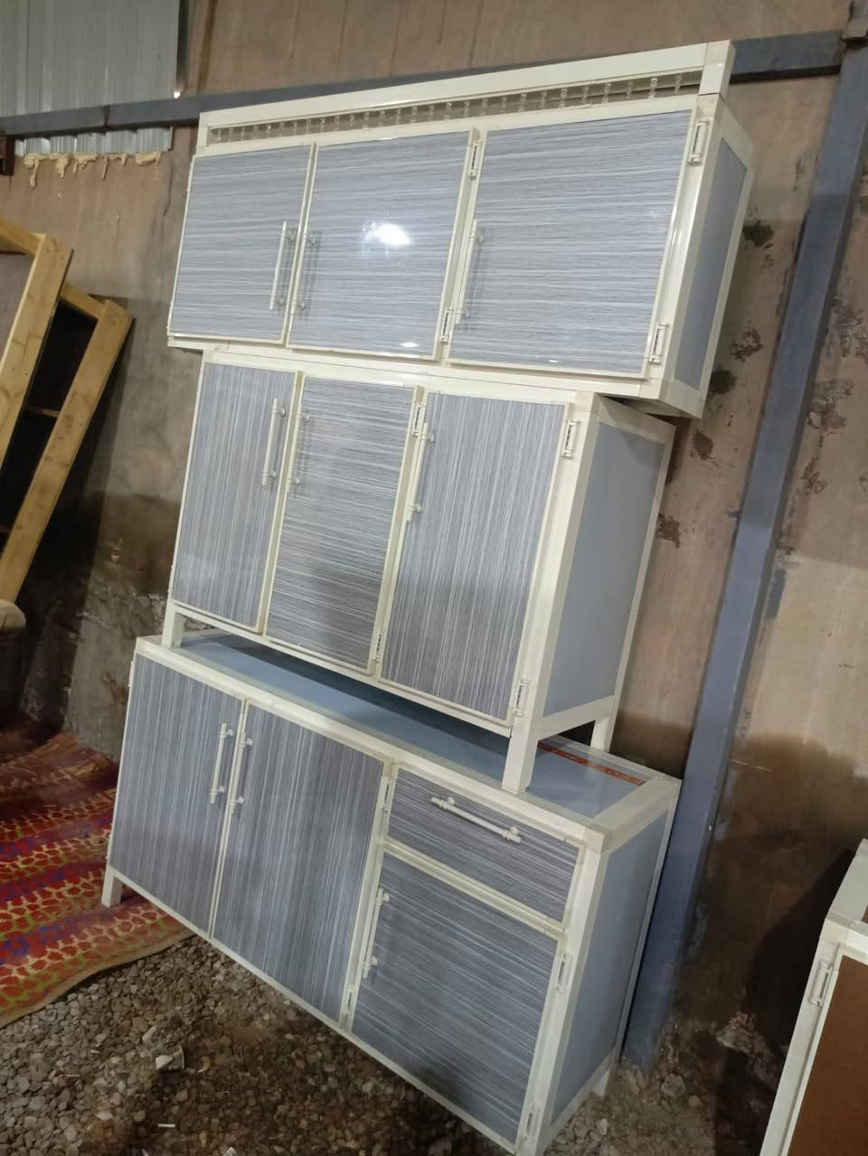 معرض ومزاد اليرموك كاطون الرحمه مقابل محطه ابو حيدر
للاتصال والتواصل خاص او واتساب 
***********
