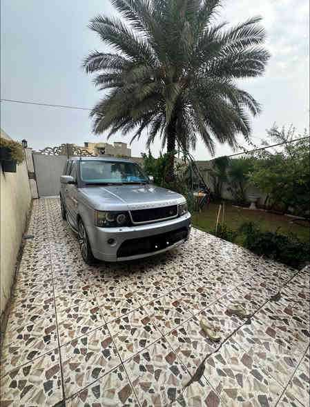 السلام عليكم 
رانج روفر 2010. خليجيه بيهة 3 قطع صبغ بدون حادث 

مكرك 8 سلندر. عادي. مرغوب. 

مكينه كير خير من الله.  جوبلسات جدد  تصعيد. تنزيل شغال 

بيهة تك مال مجول.  

رقم بغداد تحويل ثاني يوم 

السعر 117. 

مكان بغداد. تراث
***********
