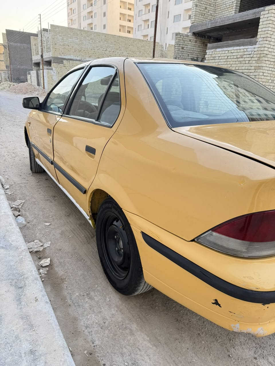 ‏السلام عليكم سمند 2011 كير ومحرك كورلة محور تبريد شغال صدر خلفي امامي جديدتخم تاير جديد والهيئة مصفره ￼ سنوية 27 كهربائيات كلها شغالة السعر 30￼ ***********￼￼￼.
