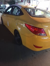 للبيع اكسنت موديل 2015 وارد امريكي حادث بنيد بدون دواخل محرك 1600 مكين...