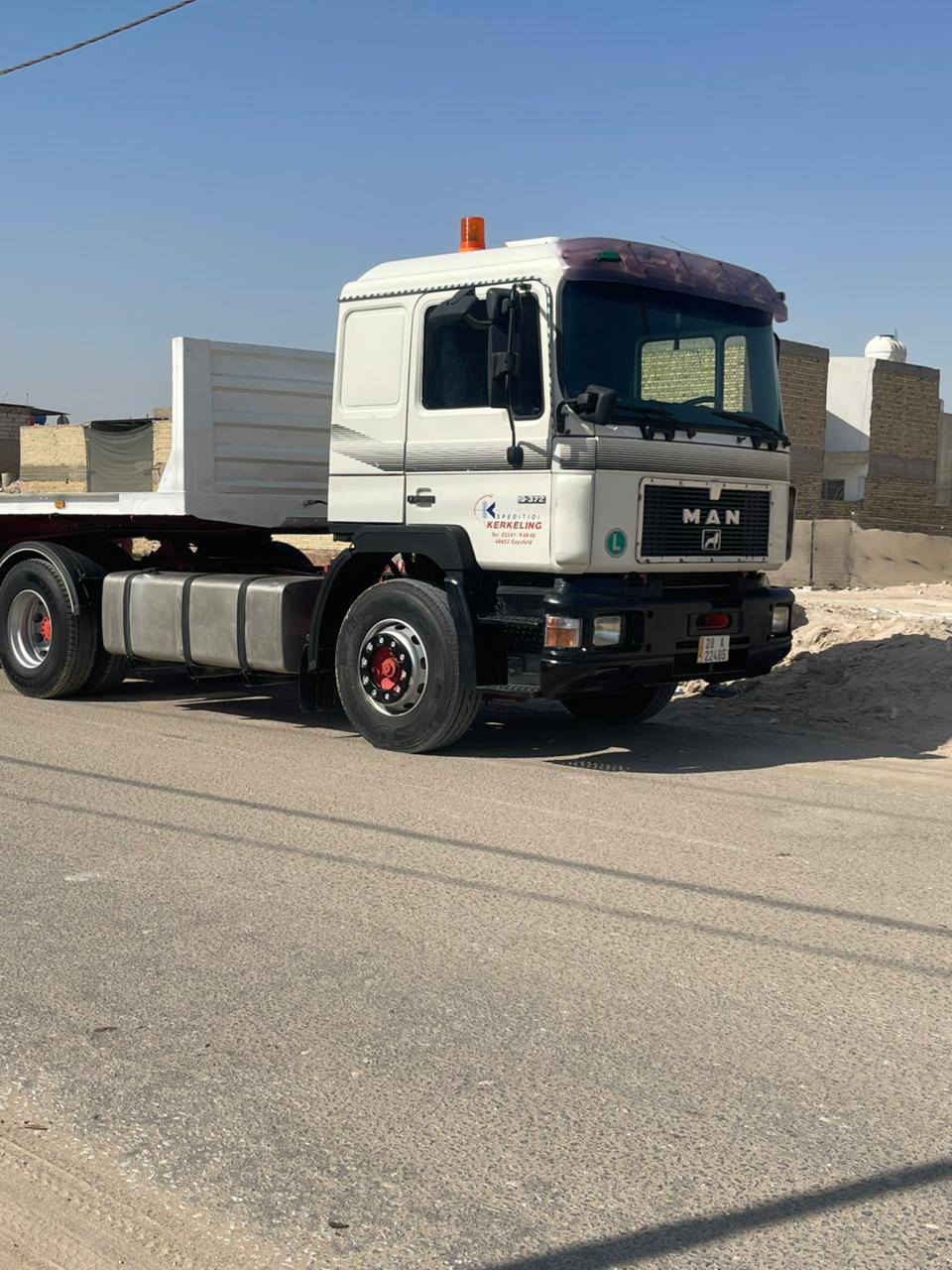 السلام عليكم سياره مان موديل 91 سياره جاهزه للعمل تخم تاير جديد كير ومكينه حلوات سياره سنويه جدد 28 رقم السياره نجف انكليزي 28 مكان السياره النجف كوفه سعر السياره اتصل على رقم الهاتف ***********
