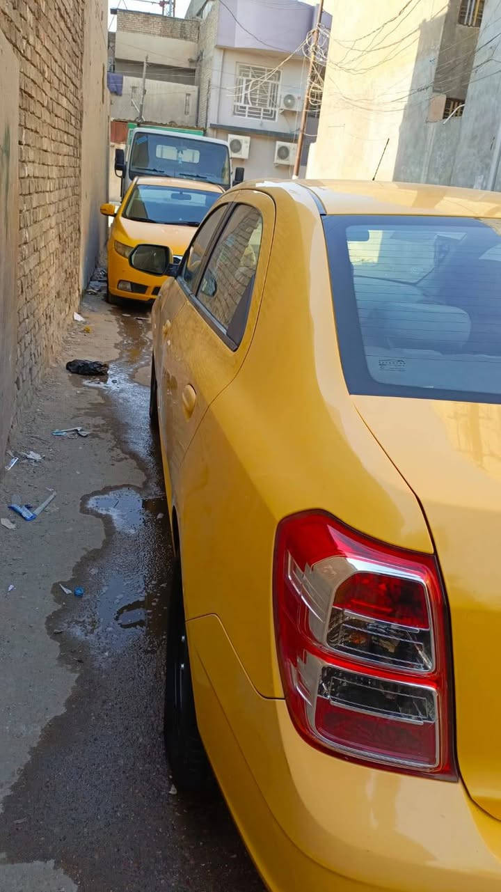 سلام عليكم كوبلت للبيع 17 بيهه بارد بل جاملغ جهة السايق وبنيد ربعه السياره جاهزه گير ومكينه جديدات تبريد ثلج تخم تاير جديد صدر جديد السعر 75 للأستفسار *********** السياره بأسمي تحويل ثاني يوم
