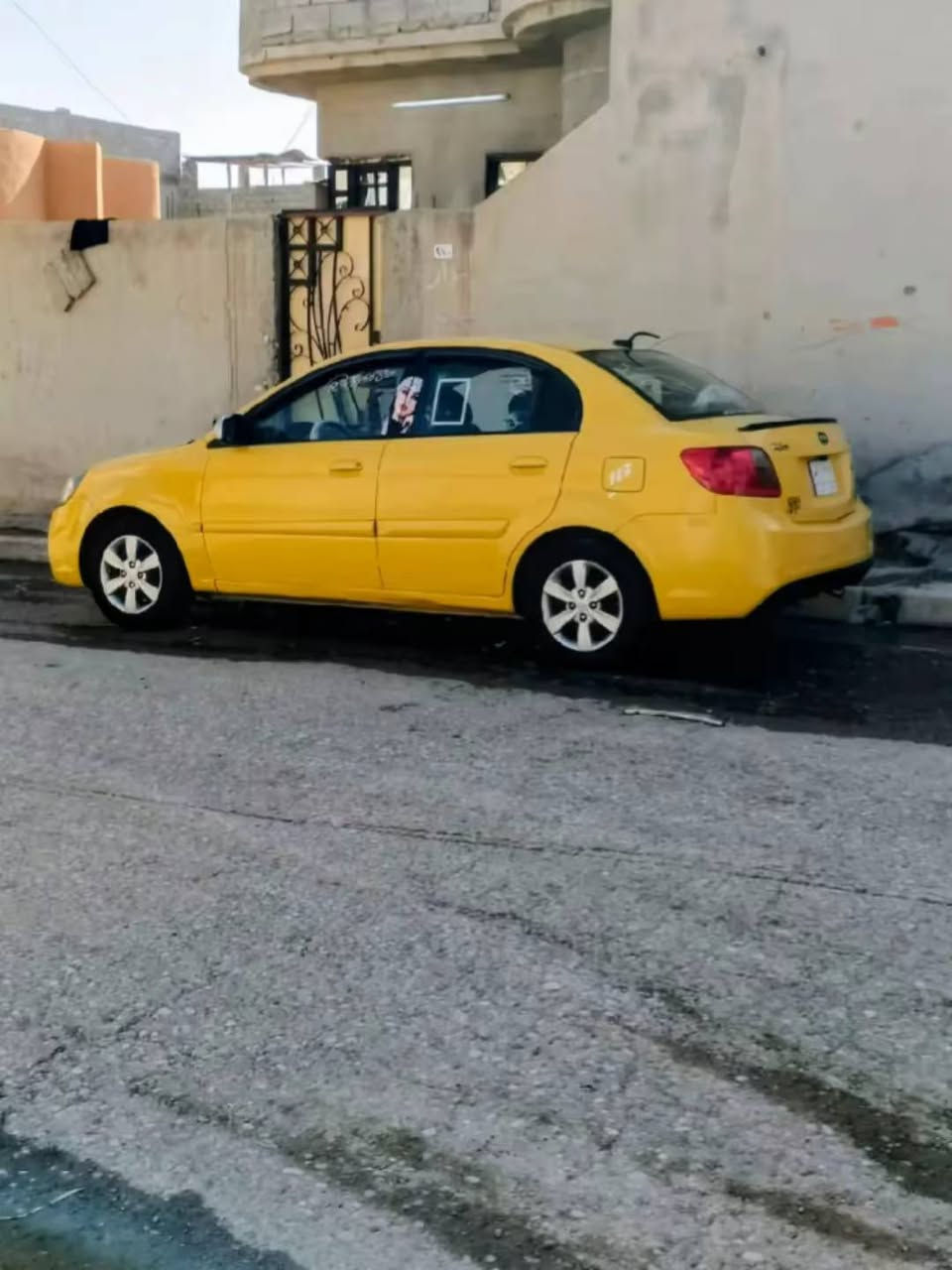 السلام عليكم كيا ريو امريكي 2010 محرك 1600 كربون بنزين بيها سياره فول ف وله شرطه تحويل تبريد شغال السعر(100) بيع مجال للشرواكم الطيبه***********♡♕***********♡♕👑👑***********
