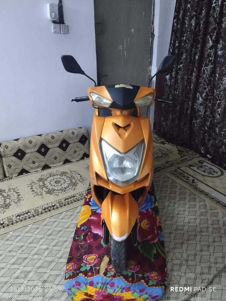 دراجه سكنس موديل 22 كهربيات
تواير كامله على اخر حبيه محرك نضيف  ماذب عليه ولا ربع
كبل لشارع  سعر.    400  وبيه مجال 
***********
