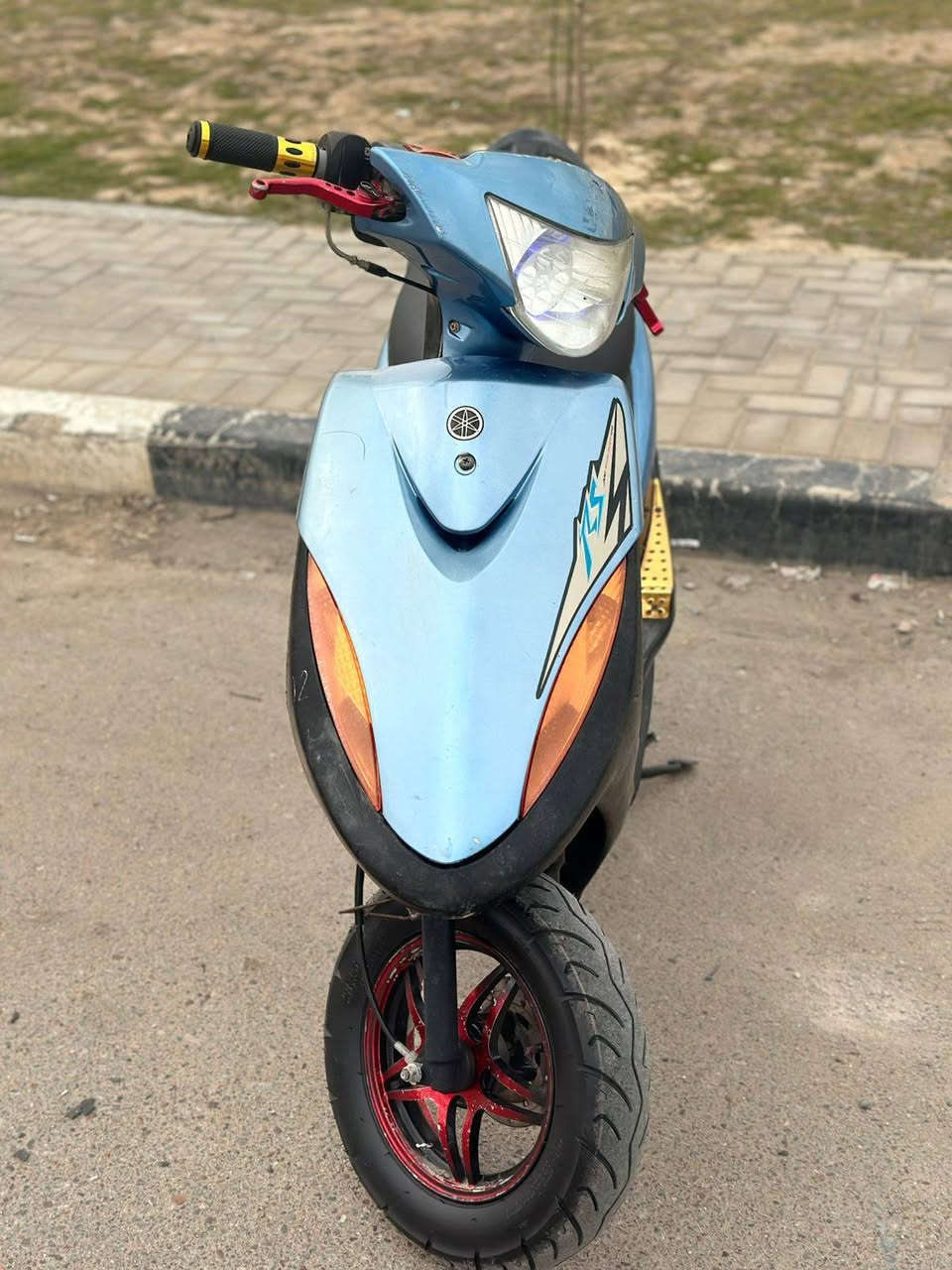 السلام عليكم ماكس عدله ياباني جديده ما مفتوحه سلف هندر شاير لايت عالي ناصي سكنات  كهربائيات كلها شغاله اي نقص ماكو بوشه49بلاد مامفتوحه شلعه ومشي ونعومه كفراتها بلاد دراجه جديده سعر 625 وبيها مجال الاستفسار *********** أو متواجد وتساب مكاني بصره حي شرطه
