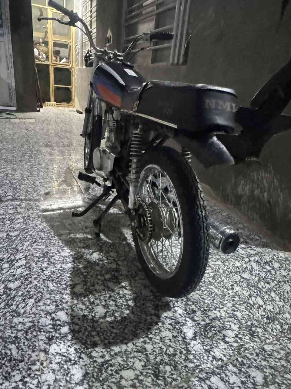 السلام عليكم اربعه كير كلك كلك كللك
للبيع ب325  شلعه ومعدل تخبل الدراجه مكانه نجف


**إذا كنت صاحب هذا الإعلان وتريد حذفه لأي سبب، رجاءا أرسل رسالة إلى الدعم الفني**