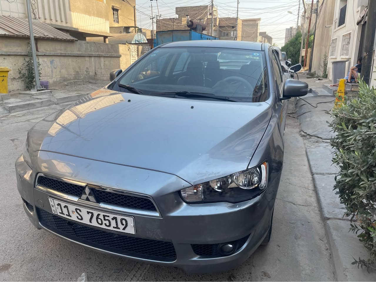 السلام عليكم

لانسر ٢٠١٦ ماشية ٤٠

مكينة كير صدر تبريد جدد 

كفالة من الصبغ 

بيهة بارد بلبنيدقليل كلش   وبلباب لخلفية هم قليل  

لسيارة جديدة كلش 

رايدهة ١١٤وبيهة مجال قليل 

مكان السيارة البياع 

رقم الهاتف *********** بغداد, العراق
