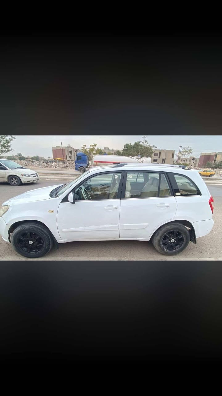تيكوا لبيع بغداد ب اسمي موديل ٢٠١٥ مابيه صبغ بس بنيد وجاملغ   والباب رصعات خفيفه  مكين بداية تبخير. والكير النمره ٢ جلب شويه ونوب طبيعي  تبريد ثلج  مشروع وطني رقم انكليزي.  ٥٥ وبيه مجال بصيط. ***********
