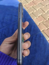 آيفون 11 • ٦٤ • بطاريه ٩٩