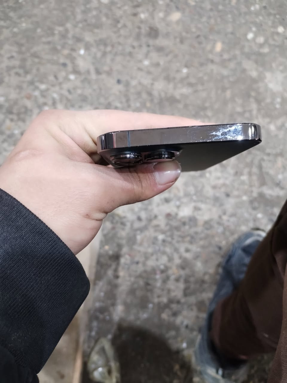 ايفون 13 برو ماكس ما مفتوح فقط مصعد ما يعبر هوا باتري 95 كلو بل جهاز شغال ذاكره 256 تك سيم سعر خاص


**إذا كنت صاحب هذا الإعلان وتريد حذفه لأي سبب، رجاءا أرسل رسالة إلى الدعم الفني**