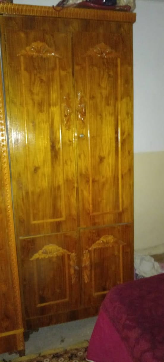 توجد غرفه اخشاب للبيع
غرفه جديده حيل لا كسر ولاتصليح
السعر 900وبيه مجال شويه
للاستفسار اتصل ***********
مكانه ناحيه الزاب قريه النميصه
