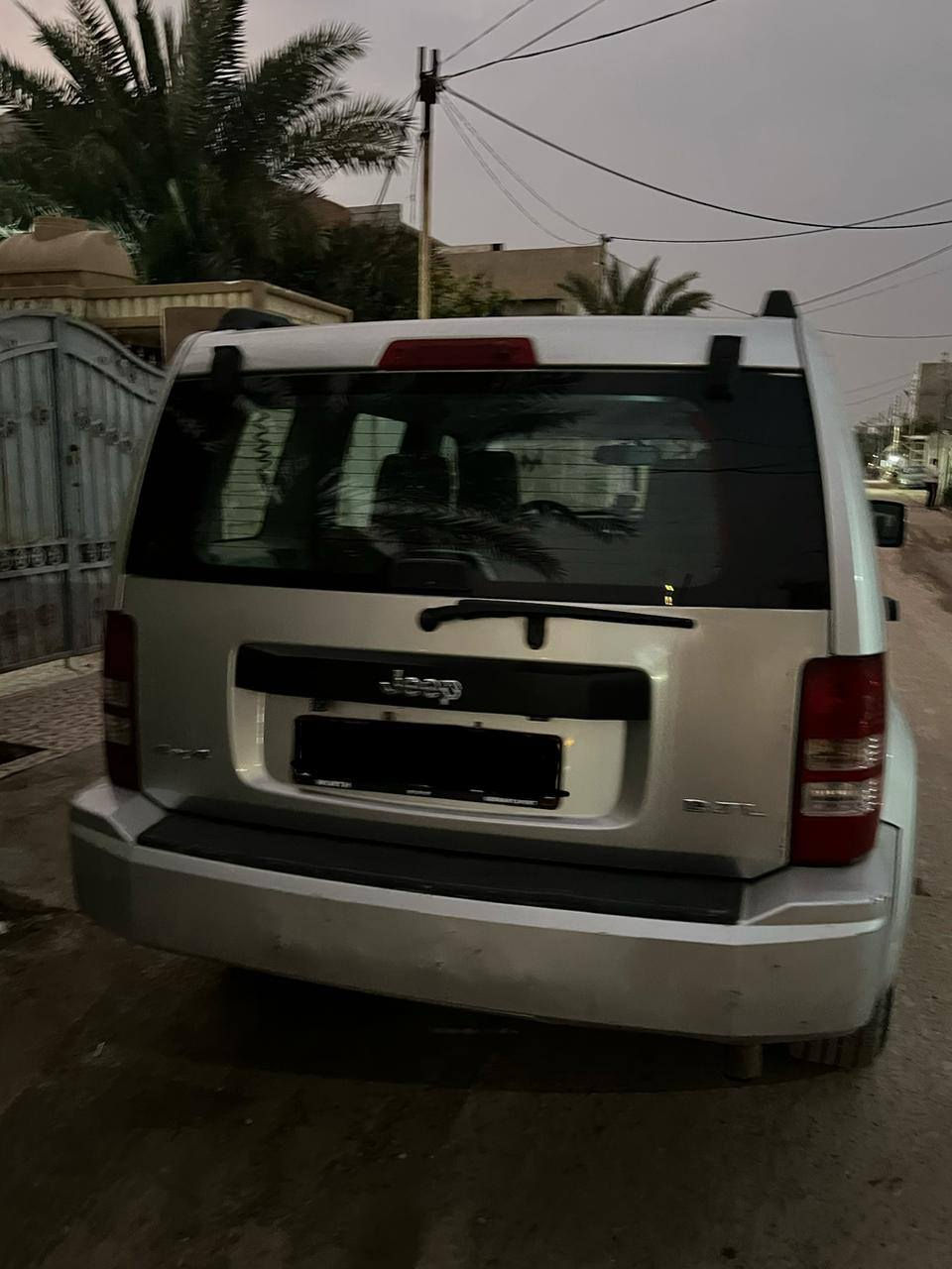 السلام عليكم من رخصة الادمن حبايب جيب ليبرتي بغداد الدولي 2008 صبغ بابين بدون دواخل عكس السائق كير مكينه كهربائيات تبريد تدفئه تخم تأير السياره جاهزه مابيها اي نقص خير من الله السعر 90 
الاتصال/***********
