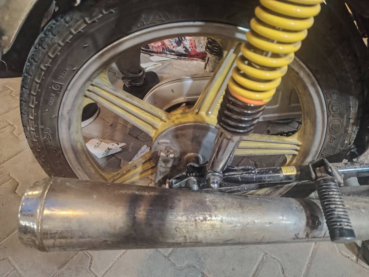 سلام عليكم وياله كب إيراني نضاف تايرات جدد والله وياله حيل نضاف للبيع او مراوس وياله ام سيم مال إيراني لا تراسل ن رقم صاحبهن ***********
