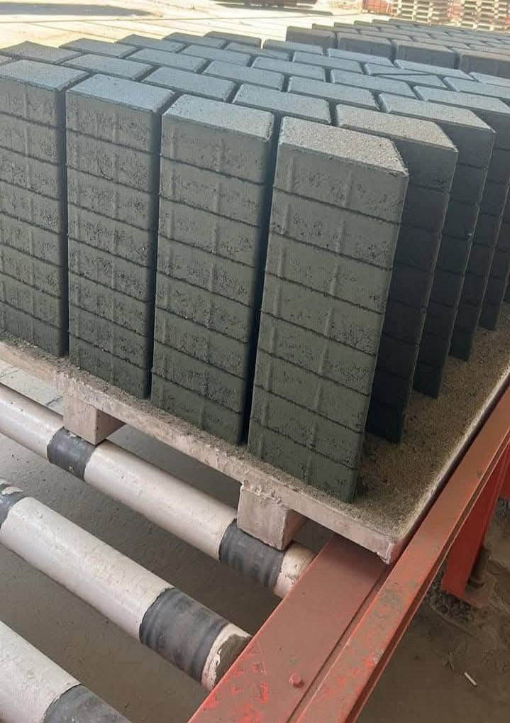 🔥 كوادر عمل توفر لكم جميع أنواع المقرنص والكربستون والساقي
متوفر بجميع الألوان وبجودة ممتازة

كرسته وعمل او فقط شراء حسب طلب الزبون
أسعارنا تنافسية
📌 للطلب والحجز:
📞 واتساب أو اتصال: ***********

