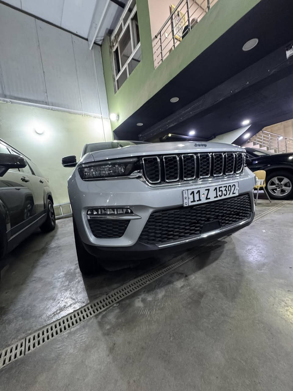 السلام عليكم جيب 2023 بلكن هايبرد 
بدون ضرر السيارت كلين جديده  مواصفات فول الفول 
بصمه 
شاشه 
شاشه دشبول 
نقطه عمياء 
كير ماوس 
عداد دجتال 
خرن كراسي 
كراسي كهرباء 
بانوراما 
هاند بريك بصمه 
السياره بعد بيها مواصفات فول. 
رقم بغداد الجديد 
السياره بدون ضرر وتقريرها بدون ضرر كلين وصور السونار موجود ماشيه 66  الف رايدها 340 للاستفسار ***********
