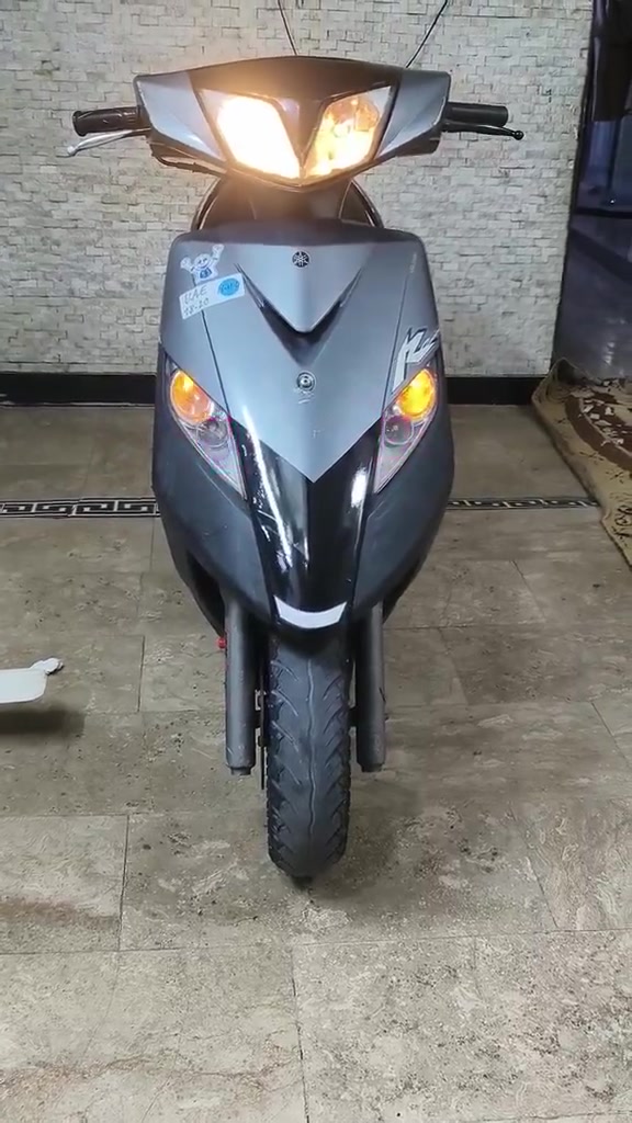 مراوس ب ايرانية دراجة نظيفة كهربائيات كلهة شغالة مكينة مافتوحة


**إذا كنت صاحب هذا الإعلان وتريد حذفه لأي سبب، رجاءا أرسل رسالة إلى الدعم الفني**