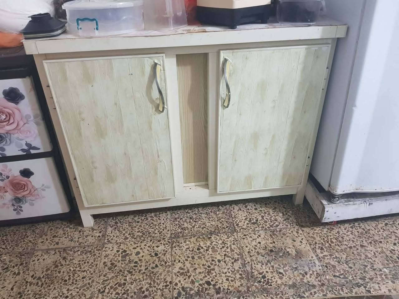 مكان حي الشرطه كاونتر 3قطعة نظيف سعره 250وبيه مجال


**إذا كنت صاحب هذا الإعلان وتريد حذفه لأي سبب، رجاءا أرسل رسالة إلى الدعم الفني**