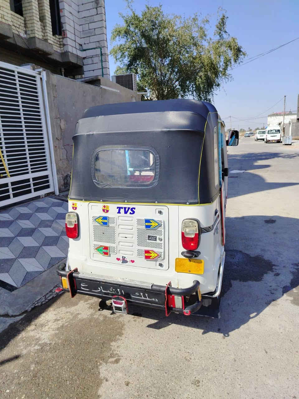 السلام عليكم تكتك للبيع تي في اس موديل (٢٠٢١ ١١ ٢٧) رقم وسنويه تحويل ثاني يوم تكتك كفاله عامه مكينه صارلي اسبوع من مبدله شركه السعر ٦٥٥٠ وبيهه مجال المكان بغداد المحموديه *********** ***********
