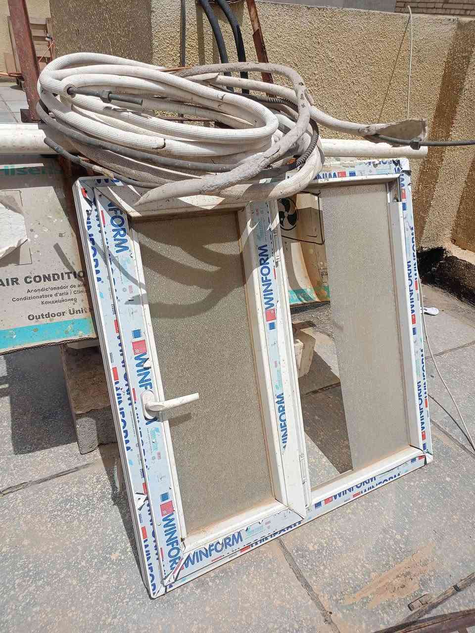 للبيع باب و شباك مستعمل نظيف جداً مع كيلون (كاملات)
قياسات الباب ( 190 طول و 90 عرض )

قياسات الشباك ( طول متر وعرض متر ) 

السعر 70 وبيهن مجال 

المكان بغداد العامرية

الاستفسار ***********
