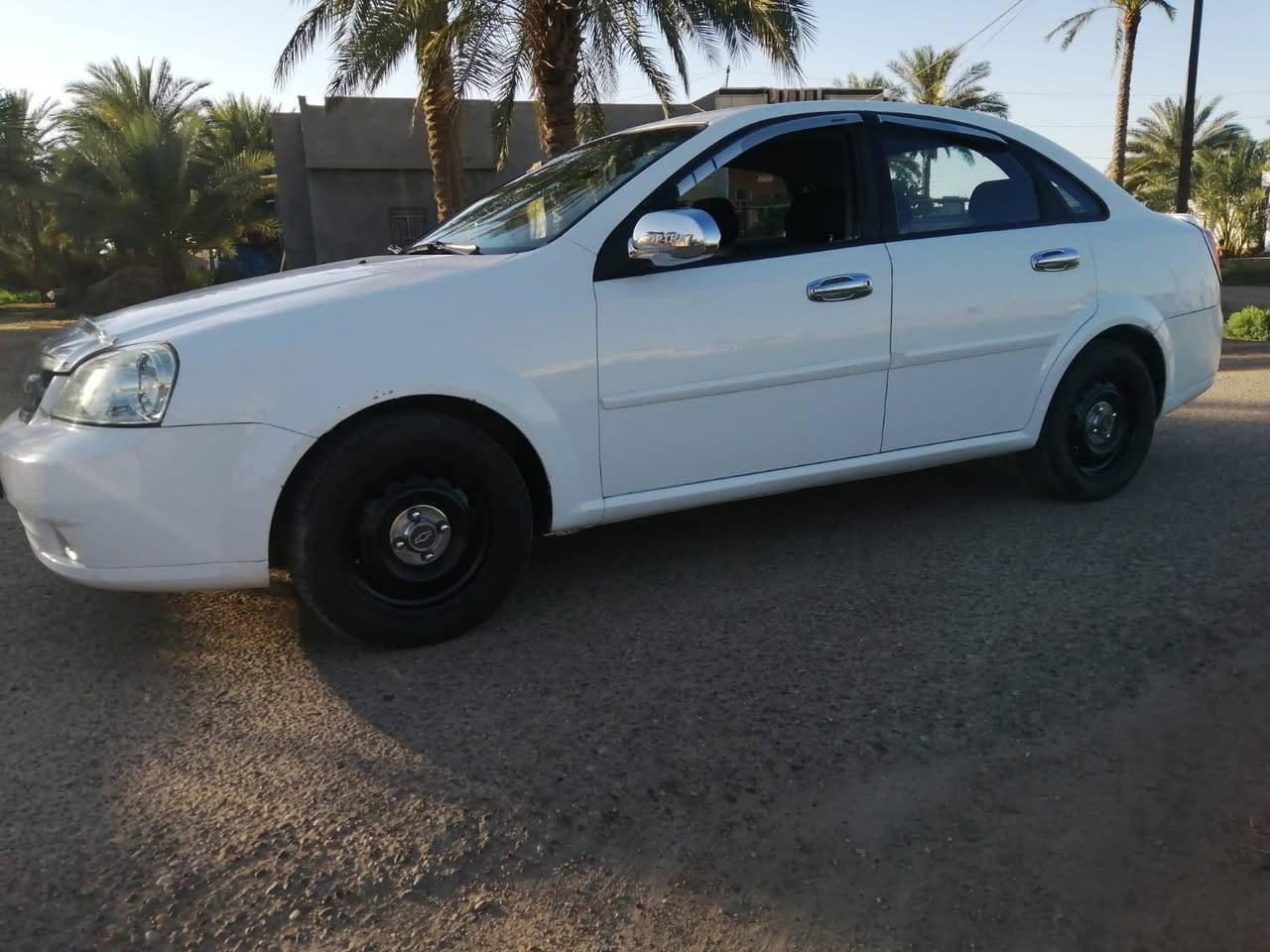 السلام عليكم
اوبترا موديل 2013 خليجي السياره مكفوله من الصبغ بيها مكان بارد شبر معدل بدون صبغ  السياره جاهزه او عليها ادامه كامله
زوج تايرات جدد
منظومه بانزين جديده
تدفئه تبريد
بيها جرص منبه يدك فوك 120
صدر جديد
شاشه كبيره
السياره ما تخلي عليها ربع جاهزه من فضل الله
استعمال شخصي مامتعوبه او بالحقيقه بعد احلى من الصور تحويل مباشر بيع او مراوس حسب القناعه 
السعر 90 بيها مجال بسيط
مكان الرمادي  للاستفسار الاتصال *********** بي وتساب مكلف بالنشر
