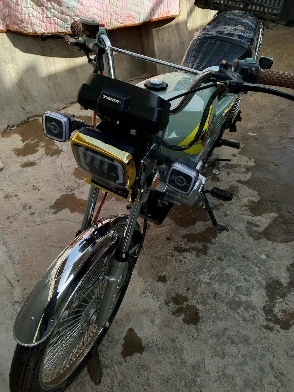 سلا عليكم تايكر البيع مديل 2025 طلع من وكيل العنوان بابل شارع 80 الاتصال ***********
