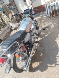 دراجة • للبيع