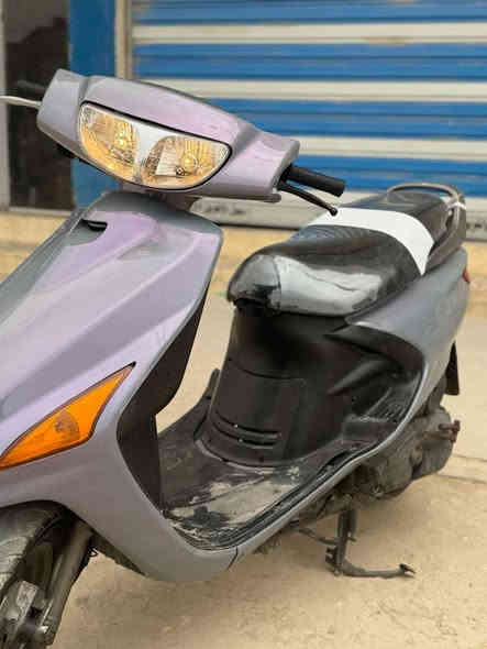 دراجه فراشه للبيع نضيفه نثيه لون متغير السعر 550وبيه مجال اي استفسار ***********
