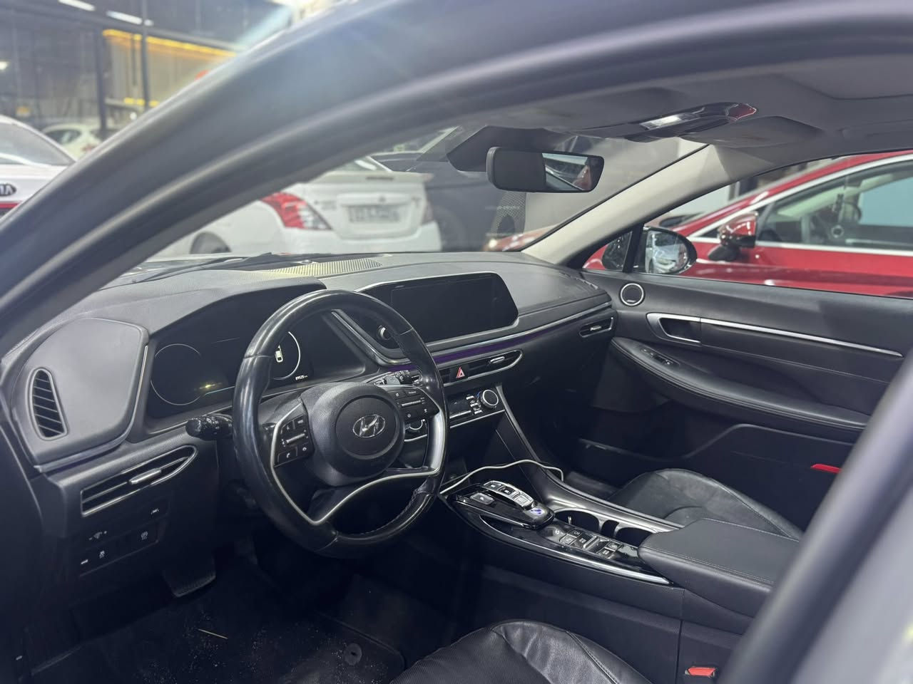 سوناتا 2022 لمتدد السياره
معروفه مواصفات لمتدد ماشية 89 الف 
بيه صفحة الصدر صبغ وايرباك برده ودركه 
السعره 165 وبيه مجال 
***********
