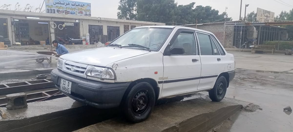 السلام عليكم 2010
محرك جديد شاده 

سياره نضيفه 

نقص بس صدر 

سعر 29

***********

مكاني بغداد
