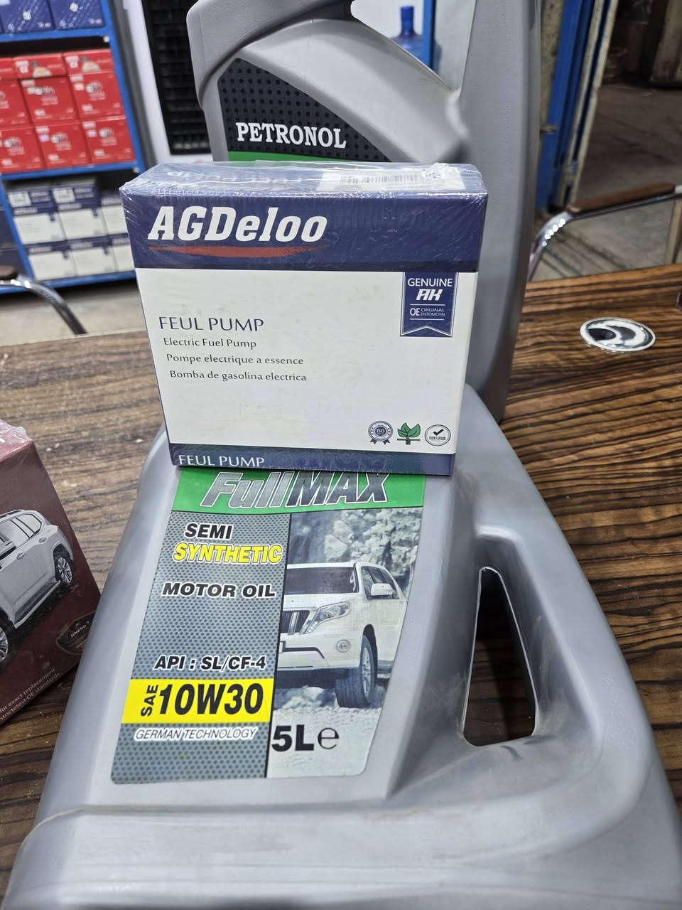 🔥🔥عرض اليوم لا يفوت🔥🔥دبة زيت Petronol الاصلي تركي💯💯👌لزوجة 10w30 semi syntheticمع هدية فيت بم جوكر نوعيه جيدة جدا✔️✔️ ملائم للمحركات ونعومة عاليه✅️✅️يلائم جميع السيارات الكورية-اليابانيه-الامريكيه-الايرانيه
سعر العرض هو ٣٥الف فقط🔴🔴
دبة دهن مع+فيت بم هدية 🎁 
كمية محدودة جدا🔴🔴
توصيل 🚚 🚚 لجميع أنحاء العراق 
يتوفر لدينا بلكات-مجاول-فيت بم لجميع أنواع السيارات 🚗


**إذا كنت صاحب هذا الإعلان وتريد حذفه لأي سبب، رجاءا أرسل رسالة إلى الدعم الفني**