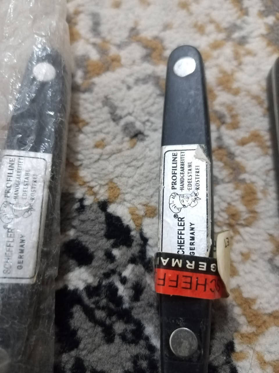 للبيع اصلي سعر القطعة ٤. الف


**إذا كنت صاحب هذا الإعلان وتريد حذفه لأي سبب، رجاءا أرسل رسالة إلى الدعم الفني**