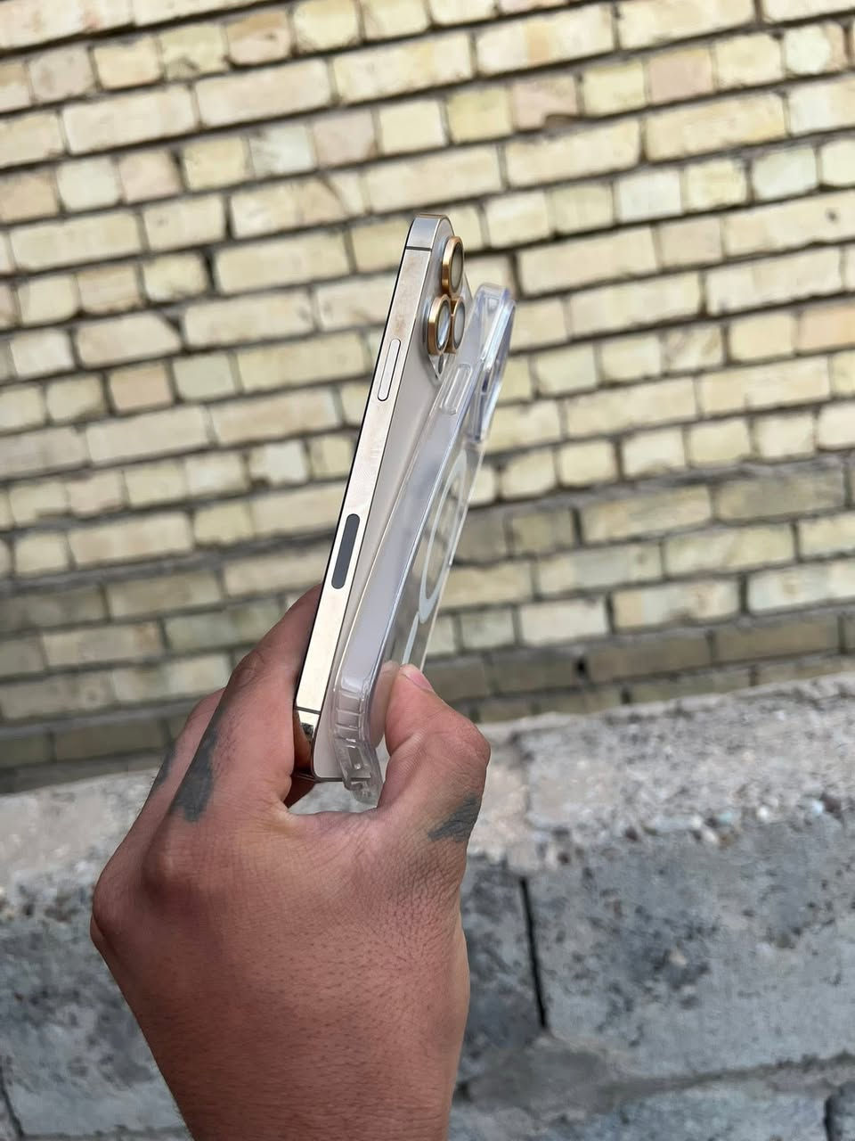 ايفون ١٣ برو ماكس ذاكره 128بطاريه 81.جهاز جديد مكاني بغداد مبدل شاشه ***********@إشارة
