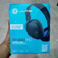 سماعات • بلوتوث • شحن ٥٠ ساعة