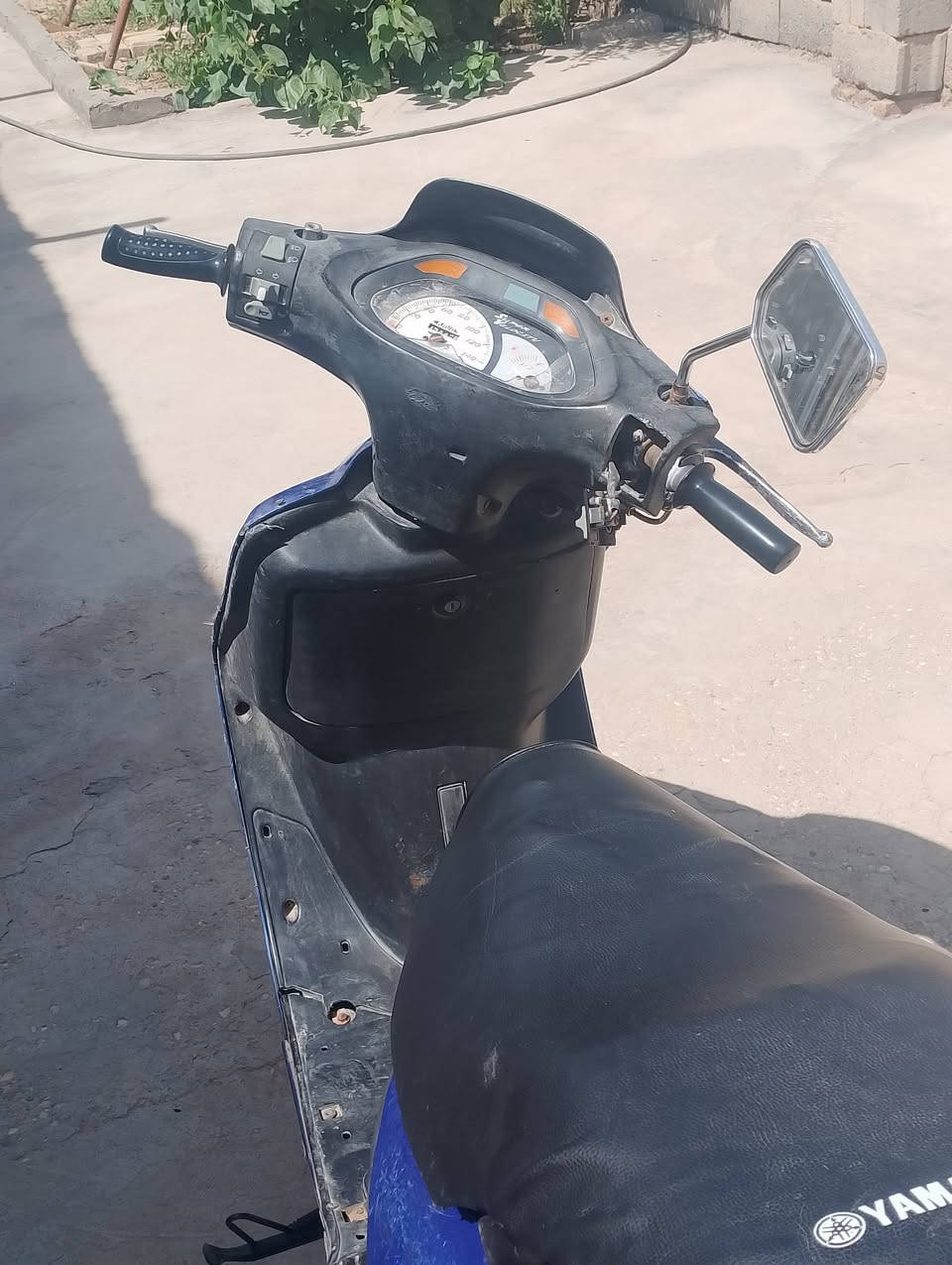 سلام عليكم  دراجه فراشه للبيع السعر 300 بيه مجال شي بسيط  دراجه جديد مكينه مفتوحه  كلشي يشتغل بيه هاذا  رقمي بيه واتساب  ***********
