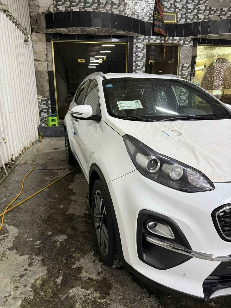 اسلام عليكم كيا سبورتج موديل ٢٠٢١ اخت الزيرو ماشيه ١٧ الف سيارة على وضع الشركة مواصفات السيارة بصمه تشغيل عن بعد شاشة اصلية اريل جيبيس مرايات شفط كشنات جلد حساس مامي خلفي محرك ٢٠٠٠ دوش سيارة جديده على وضع الشركة مكفولة كفاله عامه سعر ٢٢٠ مكان سيارة بغداد هاتف ***********
