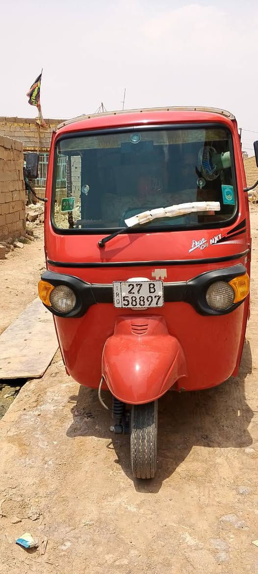 تكتك موديل ٢١ مكفوله كفاله عامه رقم نكليزي تحويل ثاني   يوم مكان نصر  مكلف بنشررر هاذه رقم راعيه *********** او مراوس بسايبه نضيفه
