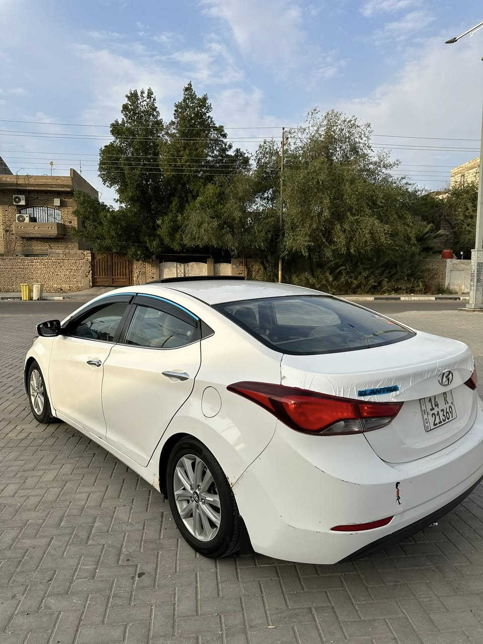 هونداي ألنترا وارد خليجي
مديل 2015 رقم بصرة دولي تحويل
   بيها صبغ جاملغ وبنيد ونص باب باقي مكفولة كفالة
     من صبغ عامة سيارة حلوة وجديدة مرتبة مال جناي 
         (مكينة 1.800 ) فول موصفات للخير 
 (كير ومكينة وتبريد وحدادة وكهربائيات )
(جاهزات اي نقص ما بيها سيارة )
         (السعر 109 وبيها مجال ل شراي )
(العنوان البصرة معقل )
رقمي ***********
