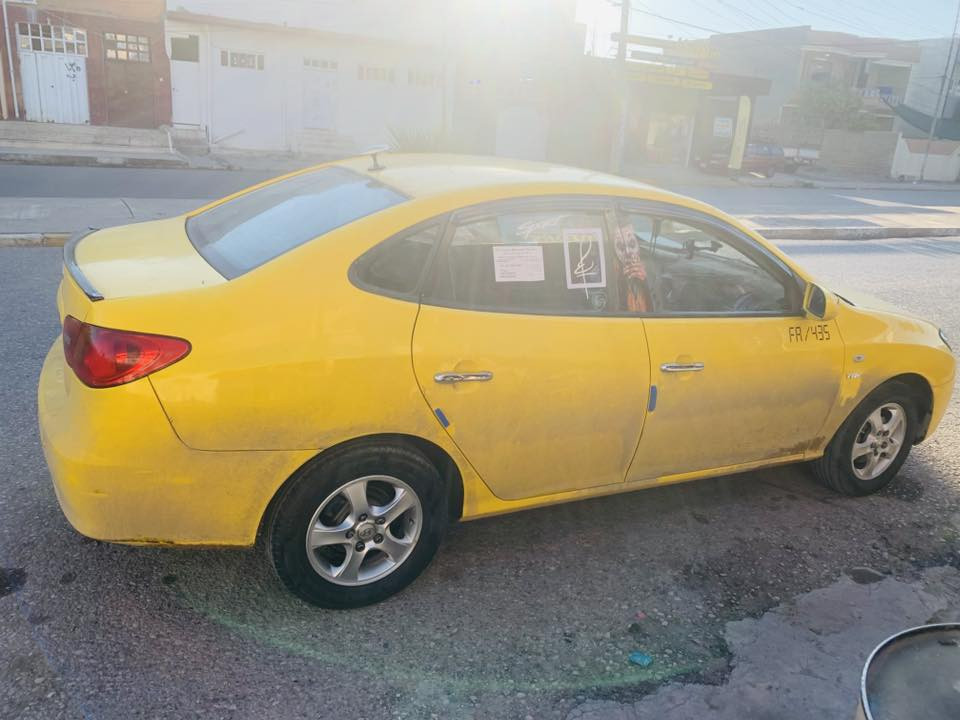 السلام عليكم افانتي 2007 محرك كير انظاف وطخم وطخم تواير 
رقم ديالى مشروع وطني 
السياره باسمي شرط تحويل 
كابون بانزين 
ضرر تلكيطات مال تكسي بلى ضرار دواخل شرط 
تبريد لمس كشنات هيتر ويل كب ١٦
السعر 108 وبيها مجال اتصل علرقم ‭٠٧٥١ ٦٣٤ ٧٥٦٠‬
