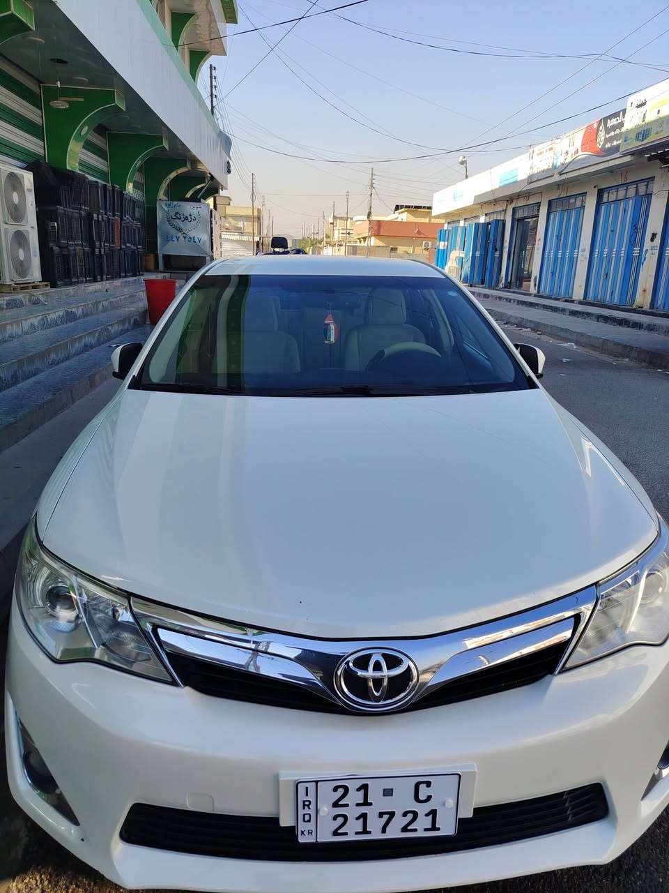 � تويوتا كامري 2015 خليجي – فول مواصفات 🚘
🔹 رقم سليمانية مميز
هز ورقم كله جديد 
🔹 ممشى 137 ألف حقيقي
🔹 دبل صالنصه
محرك 4/2500
🔹 كراسي كهربائية
🔹 تشغيل بصمة
🔹 شاشة
🔹 حساسات
🔹 لايت زينون

✅ السيارة فول مواصفات عده الفتحه 
✅ جاهزة بالكامل وما تحتاج أي صرف
سعرها 165

📍 مكان السيارة: 
عامريه الفلوجة
📞 للتواصل: ***********
***********
