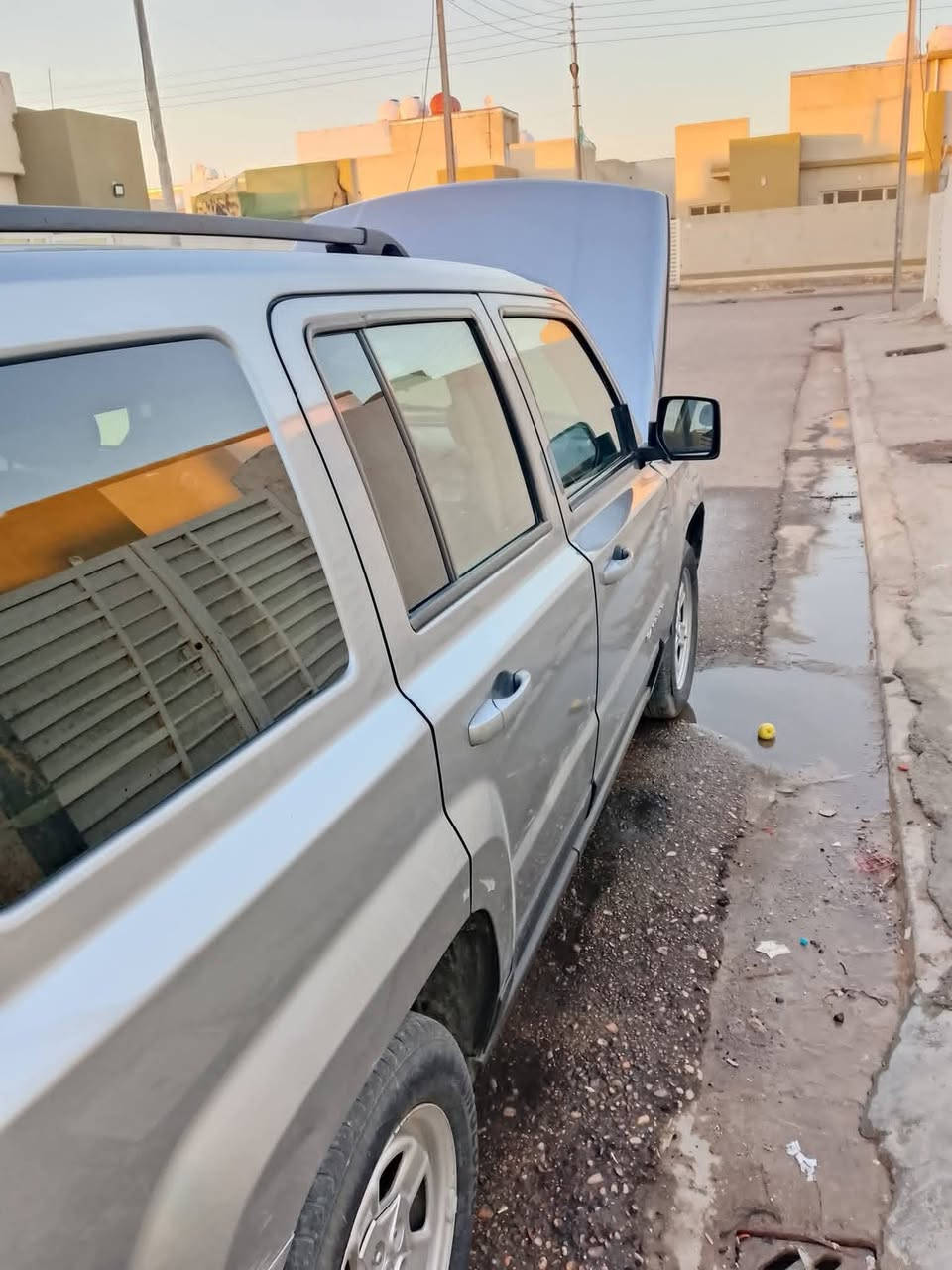 جيب باتريوت 2017 وارد امريكي حادثها ناشر صورته كلش خفيف
محركها2000 السياره كفاله كير ومحرك  مكان  السياره العمارة بأسمنه رقمها ذي قار مشروع وطني 
 السعر 110
الرقم ‎0772 710 6137 الاتصال واتساب او مراسله الصفحه
