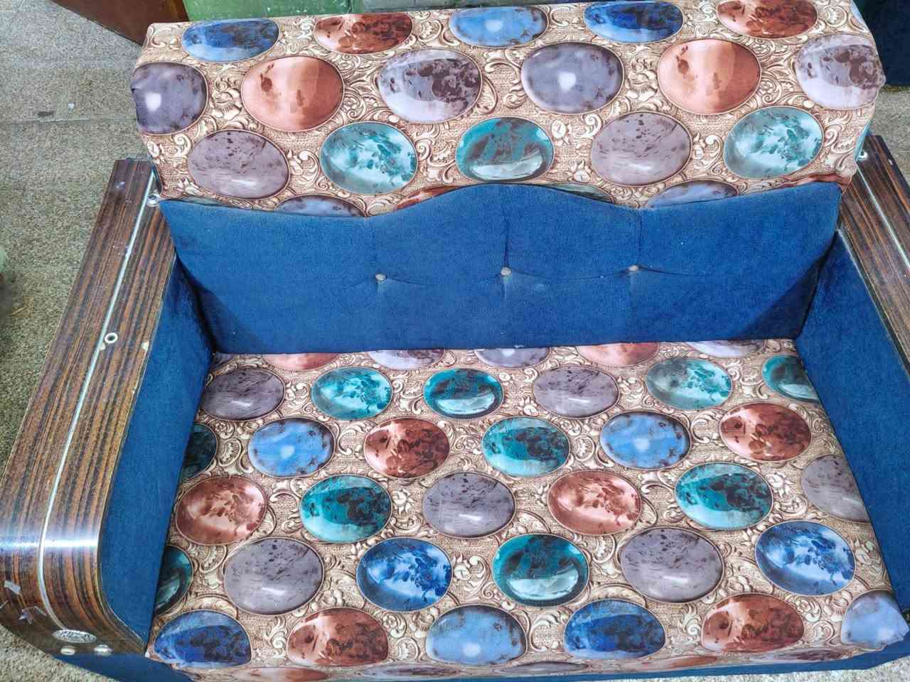 السلام عليكم تخم كامل 10 مقاعد مستخدم السعر 250 وبي مجال


**إذا كنت صاحب هذا الإعلان وتريد حذفه لأي سبب، رجاءا أرسل رسالة إلى الدعم الفني**