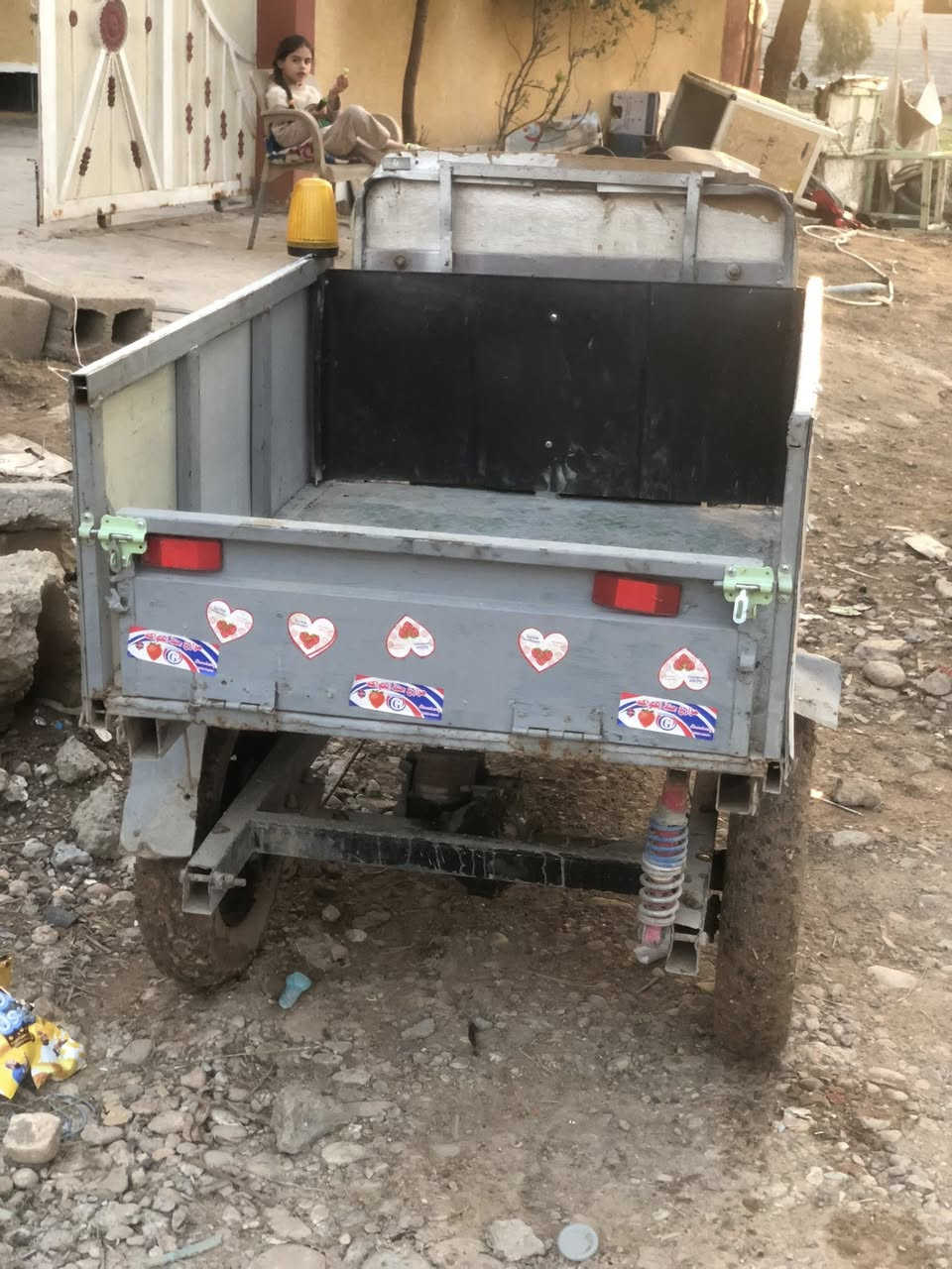 سلام عليكم ستوته شحن كاله شغاله مكاني ديالئ كنعان سعره ب٤٠٠ وبيه مجال اتصال /***********
