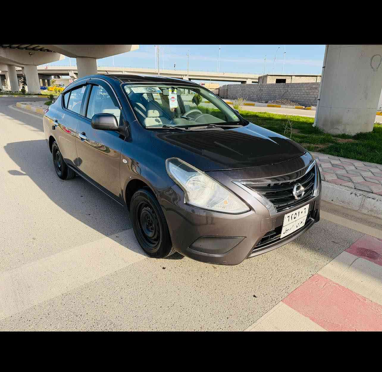 للبيع نيسان صني هندي 
موديل 2020 
السعر 106$ 
سياره جديده مكفوله لا صبغ لا تعديل ولا تبديل 
غراض الشركه كله موجود 
كير ومحرك شرط بدون عيب 
مكاني كركوك 
*********** كركوك, العراق
