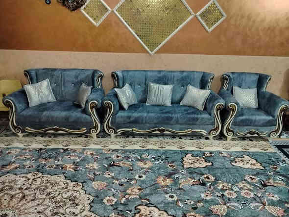 مستعدون لعمل وتصليح التخم والديوان 
شغل درجه اولى 
بلوك وخشب روسي 
اسفنج مميز اول 
القماش حسب الطلب 
يوجد عمل بلتقسيط بلتقسيط 
***********
